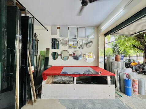 Grid image 3