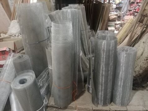 Grid image 4